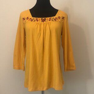 NWT Carolyn Taylor 3/4 Sleeve Floral Embroidered Yellow Gold Top Tee Size M